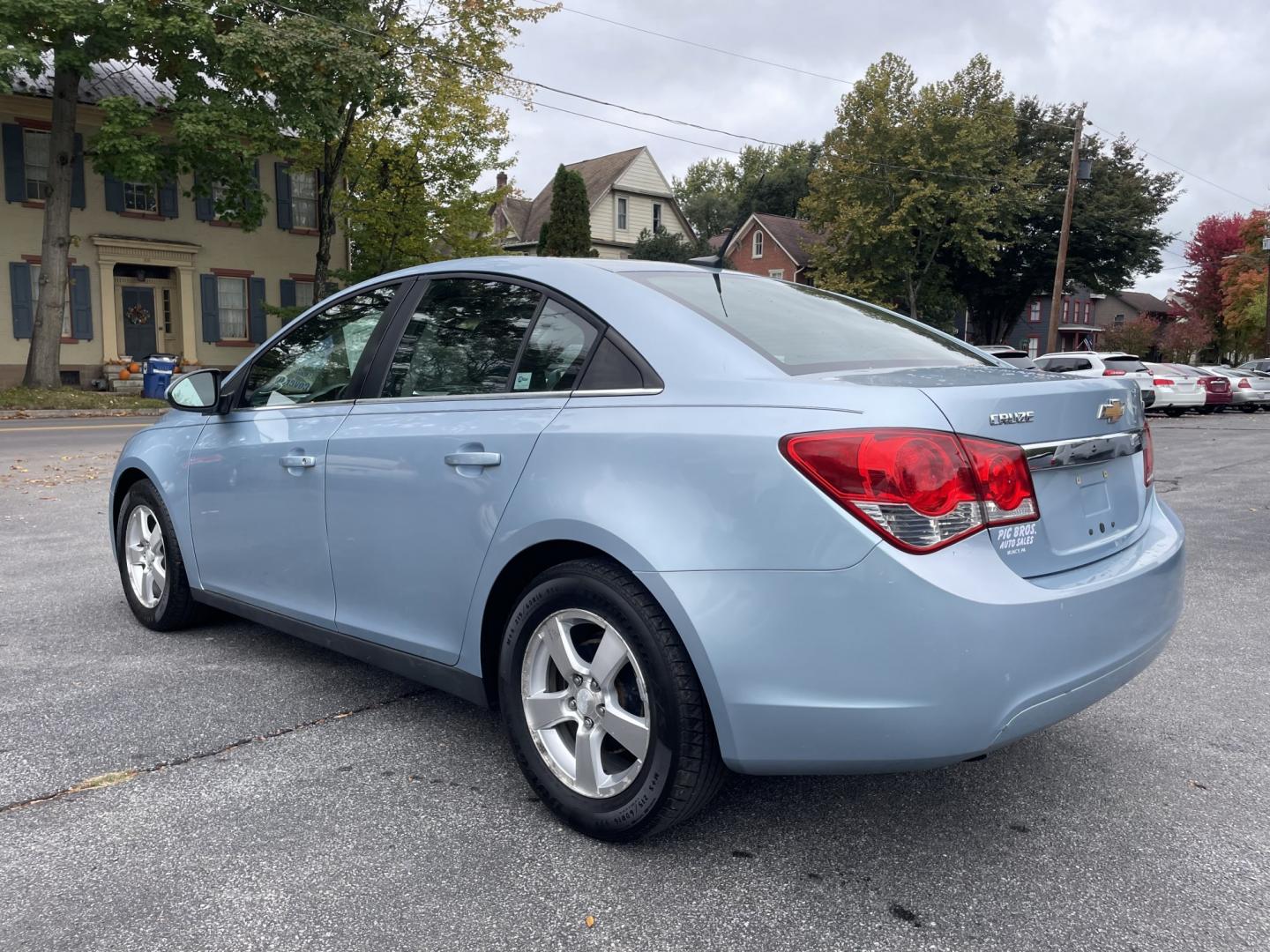 2012 Chevrolet Cruze 1LT (1G1PF5SC3C7) with an 1.4L L4 DOHC 16V TURBO engine, 6-Speed Automatic transmission, located at 101 N. Main Street, Muncy, PA, 17756, (570) 546-5462, 41.207691, -76.785942- Photo#2