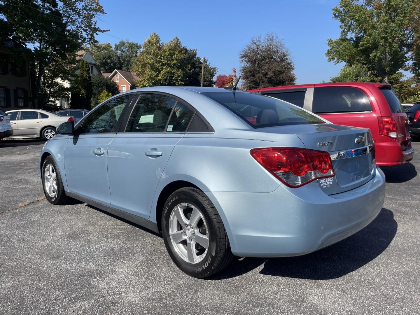 2012 Chevrolet Cruze 1LT (1G1PF5SC3C7) with an 1.4L L4 DOHC 16V TURBO engine, 6-Speed Automatic transmission, located at 101 N. Main Street, Muncy, PA, 17756, (570) 546-5462, 41.207691, -76.785942- Photo#2