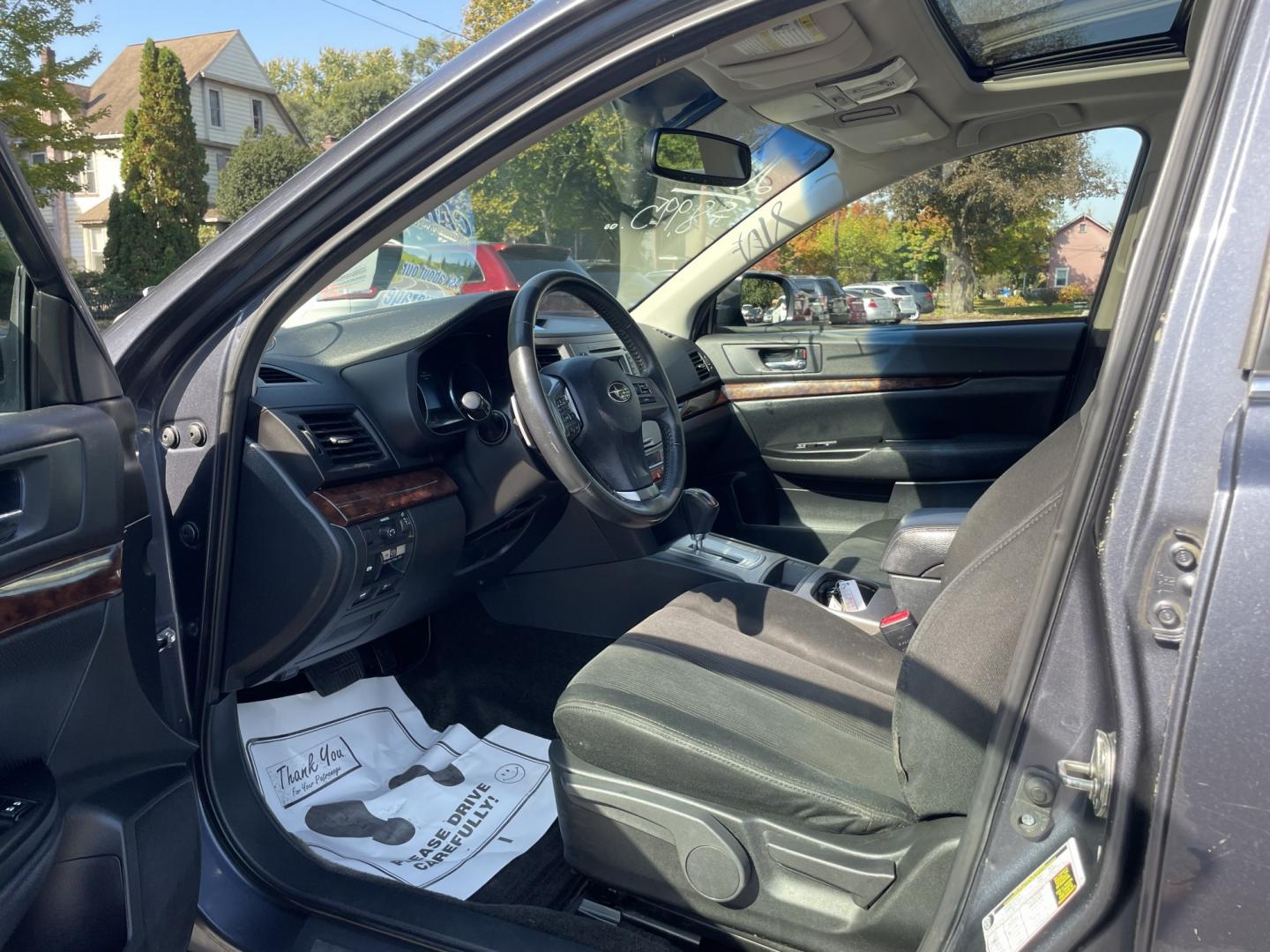 2014 Subaru Legacy 2.5i Limited (4S3BMBL61E3) with an 2.5L H4 SOHC 16V engine, Continuously Variable Transmission transmission, located at 101 N. Main Street, Muncy, PA, 17756, (570) 546-5462, 41.207691, -76.785942- Photo#4