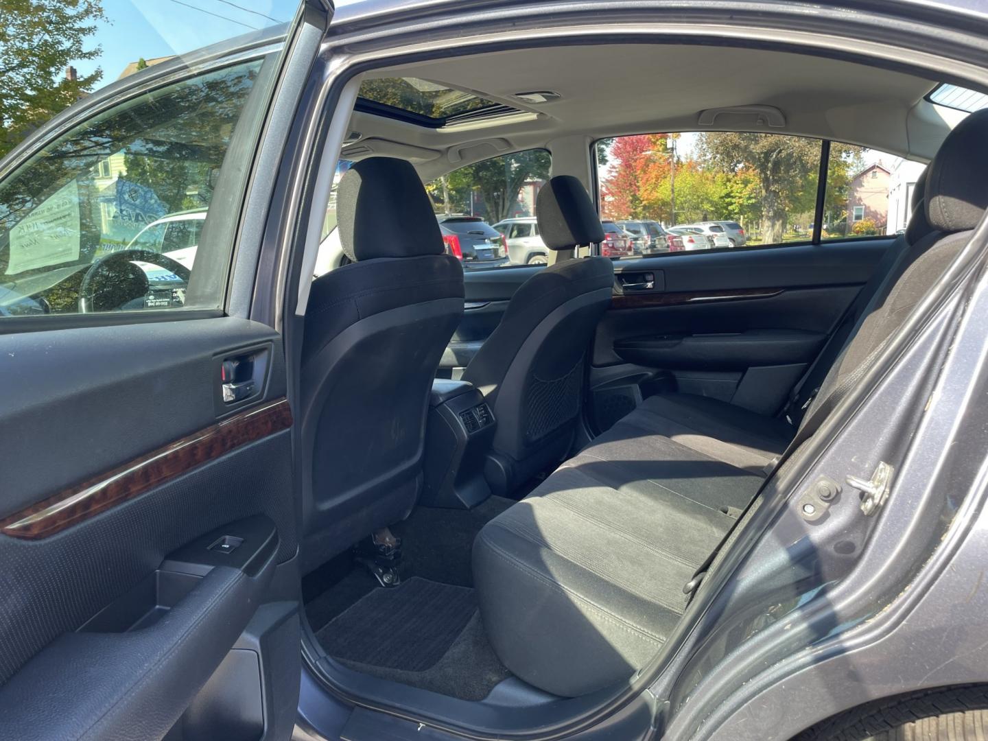 2014 Subaru Legacy 2.5i Limited (4S3BMBL61E3) with an 2.5L H4 SOHC 16V engine, Continuously Variable Transmission transmission, located at 101 N. Main Street, Muncy, PA, 17756, (570) 546-5462, 41.207691, -76.785942- Photo#5